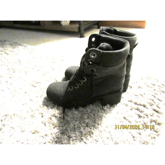 Women's Maurices Dark Gray Ankle Boots - Lace Up - 6 - Picture 2 of 4